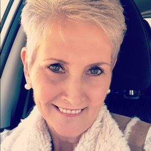 Meet your Posher, Paige